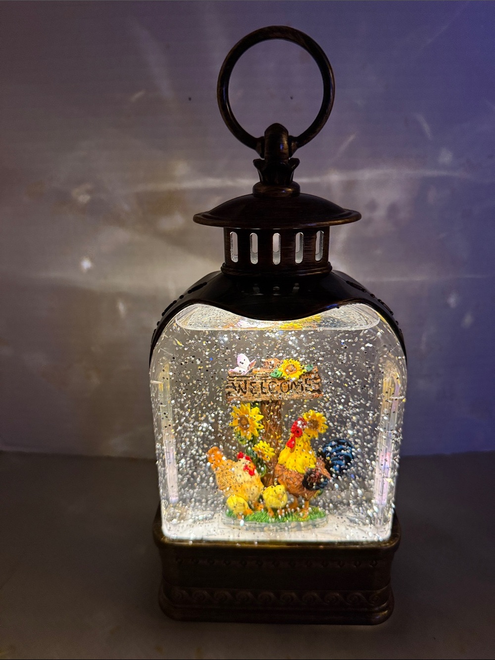 Welcome Rooster Charming Light Up Lantern Continual Glitter Motion On Off WORKS